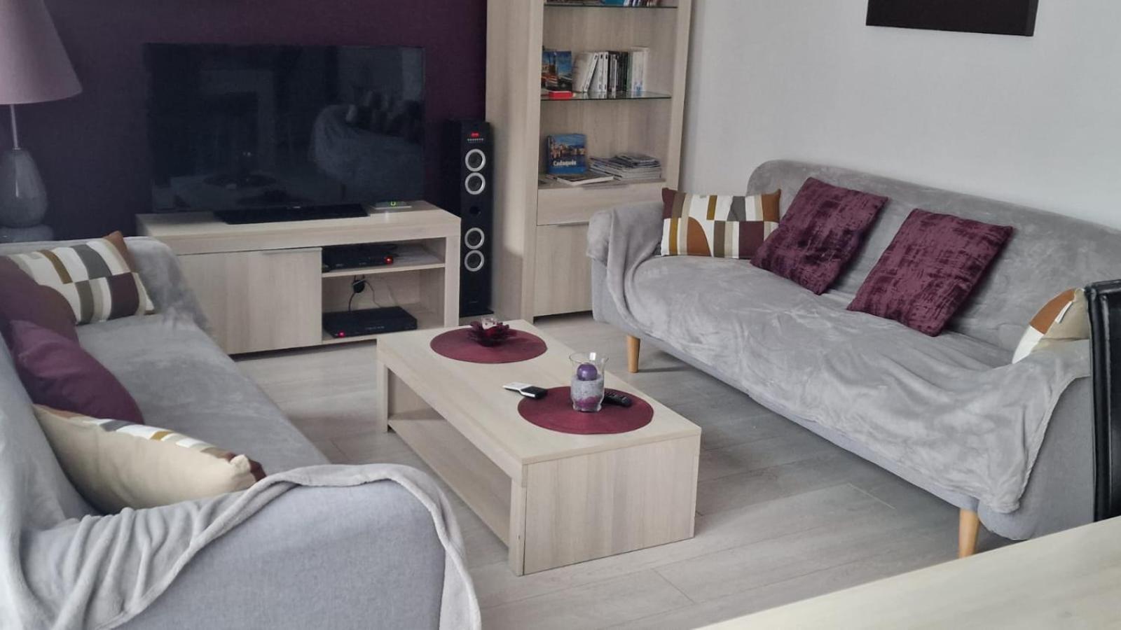 Location Coma Cheric Et Parking * Collioure